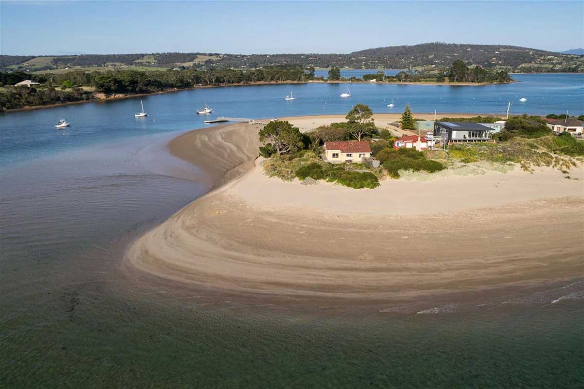 South Arm Peninsula, Tasmania
