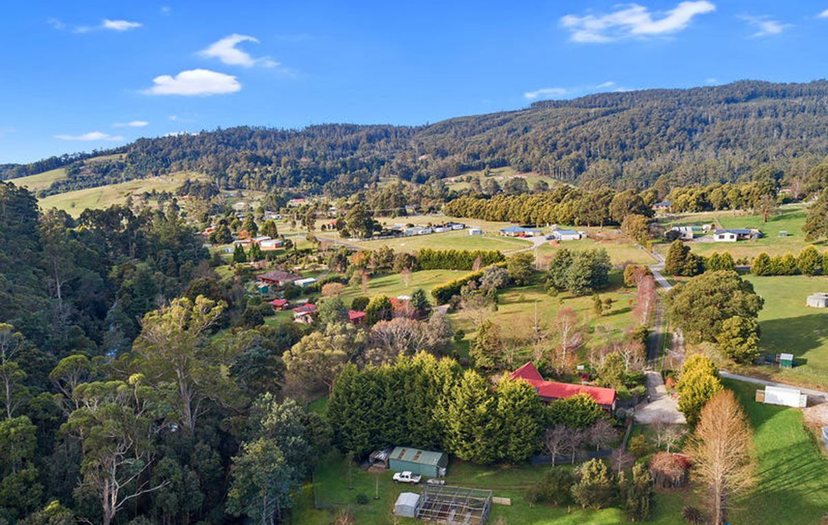 Acacia Hills
