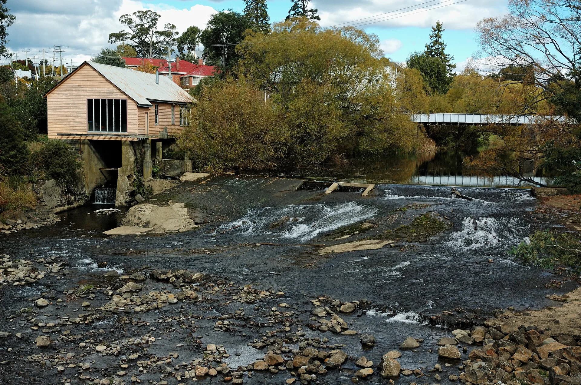 Meander River and rural country at nearby Deloraine
