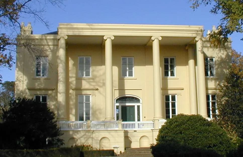 Clarendon House near Evandale