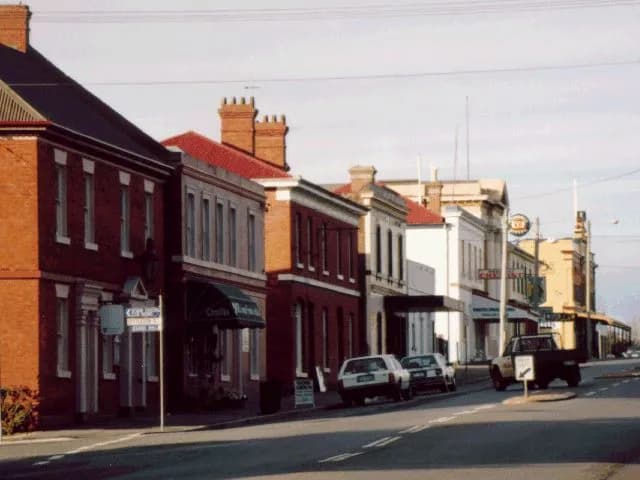 Broad historic street in the Northern Midlands