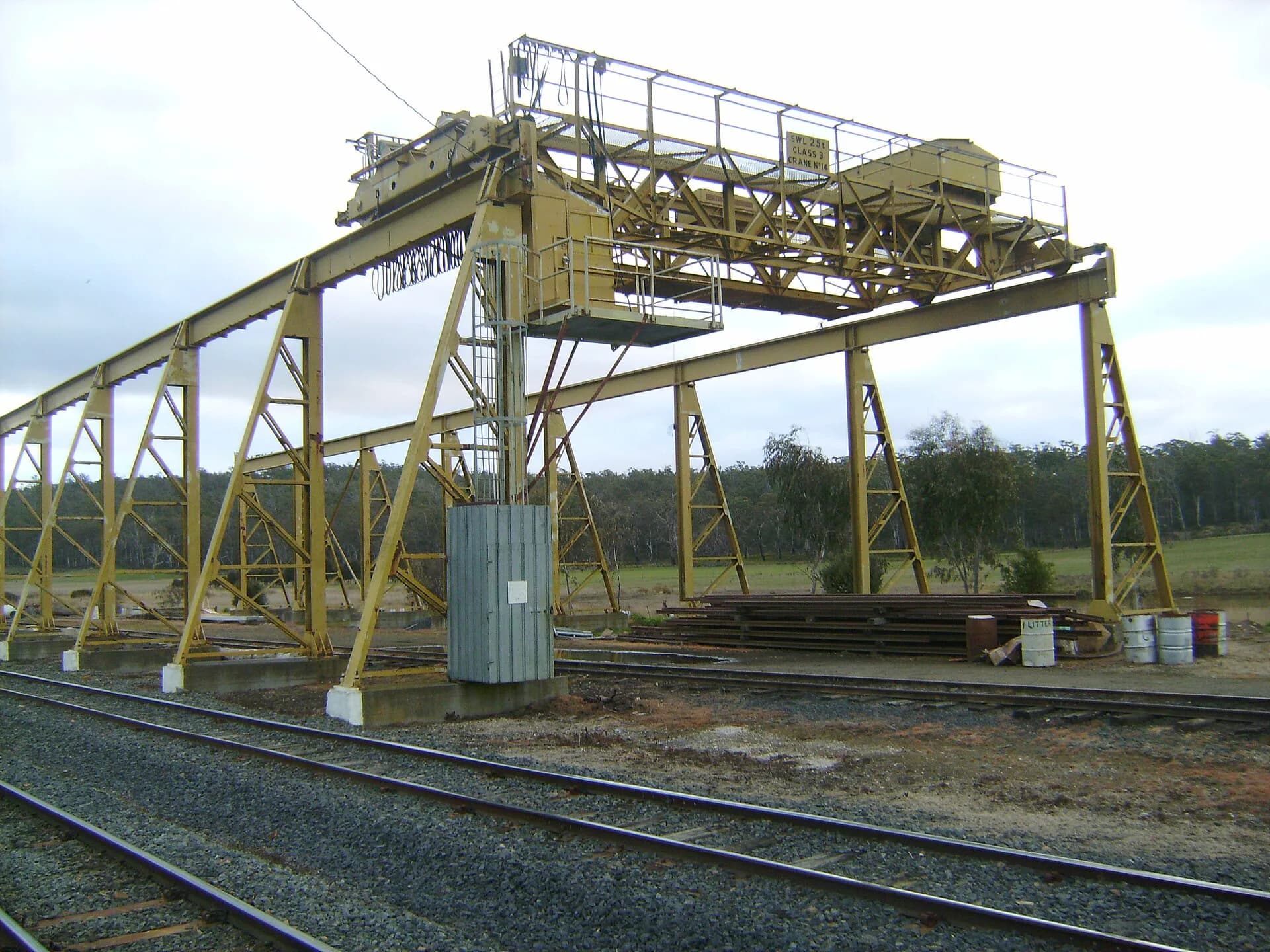 Historic railway loading crane at Parattah
