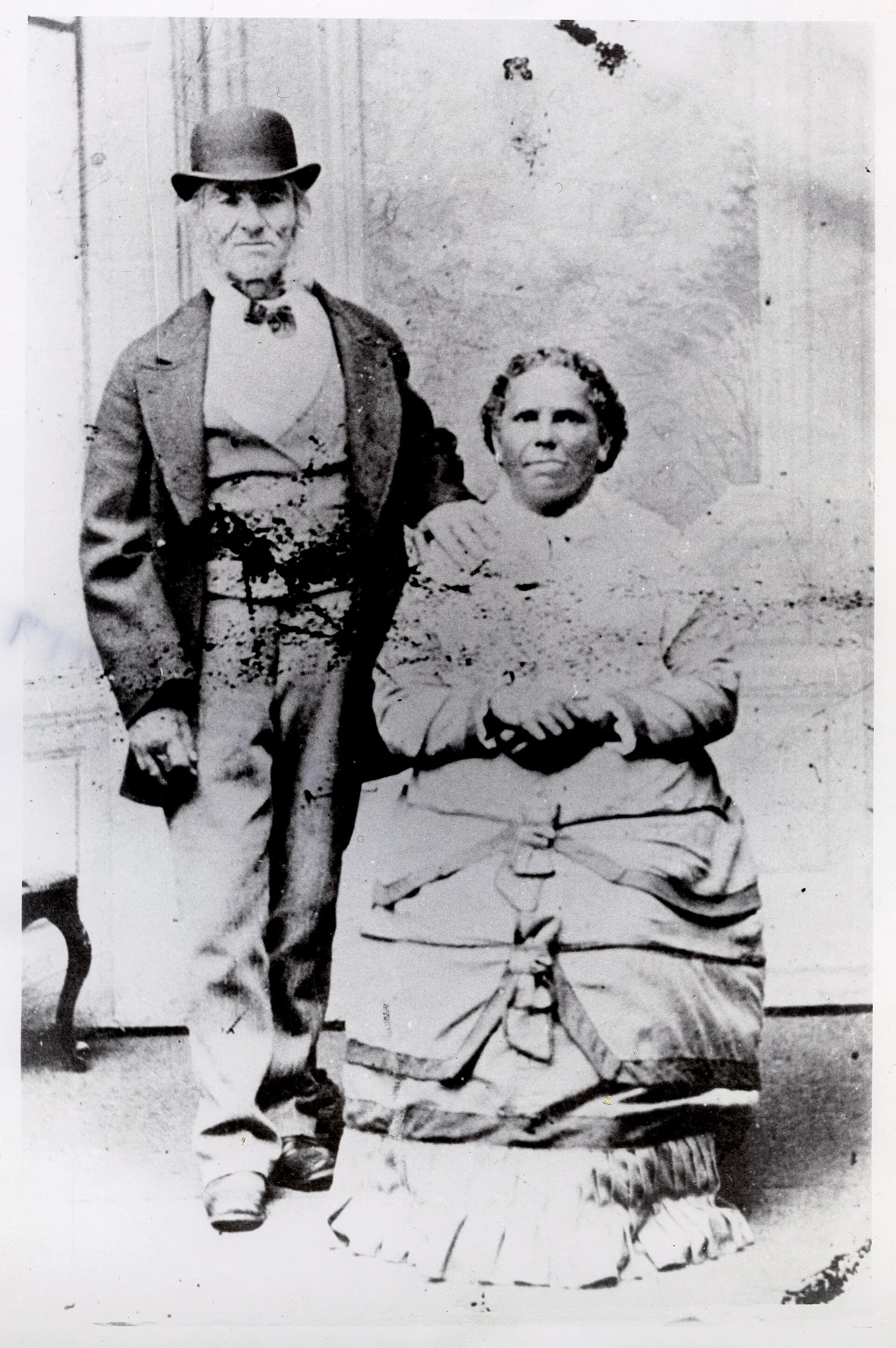 William and Fanny Cochrane Smith seated together