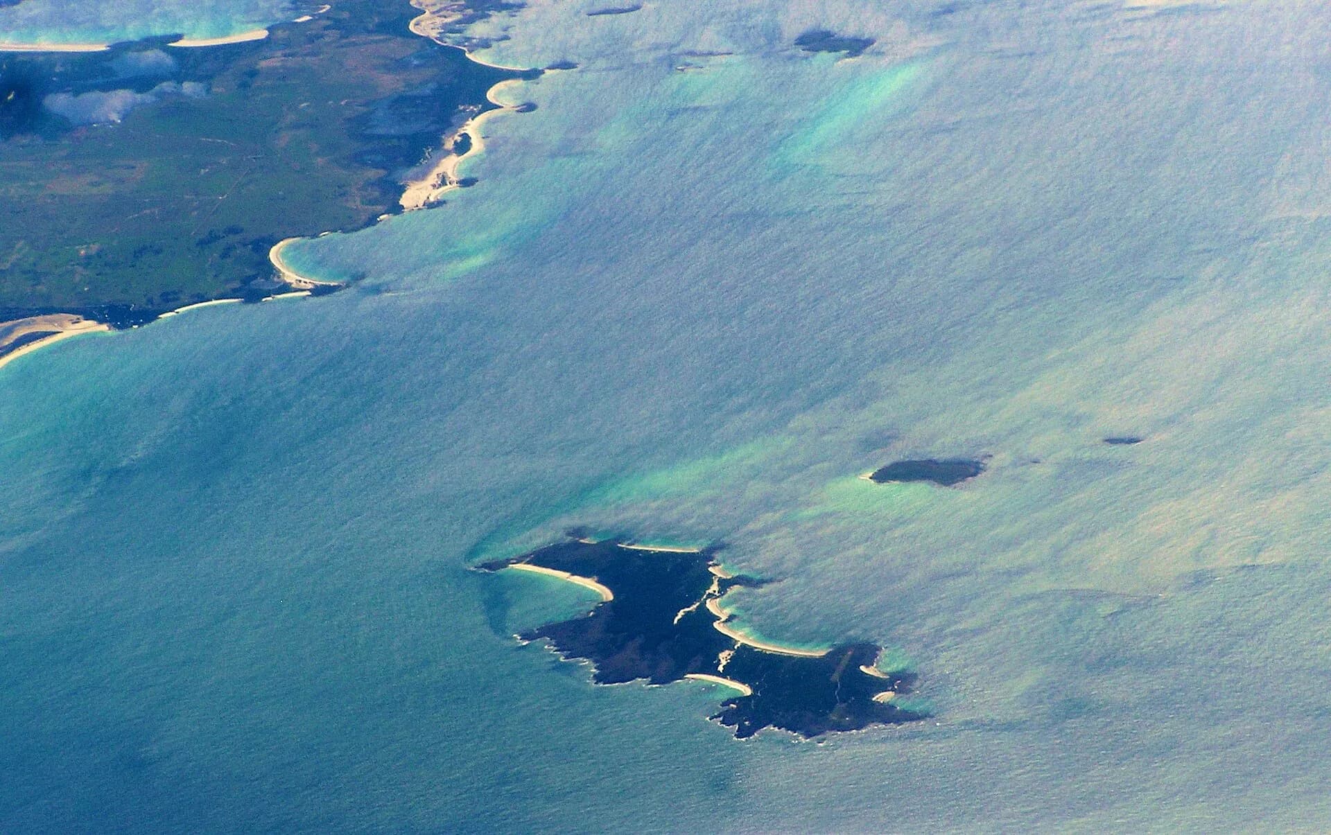 Swan Island and surrounding Banks Strait waters