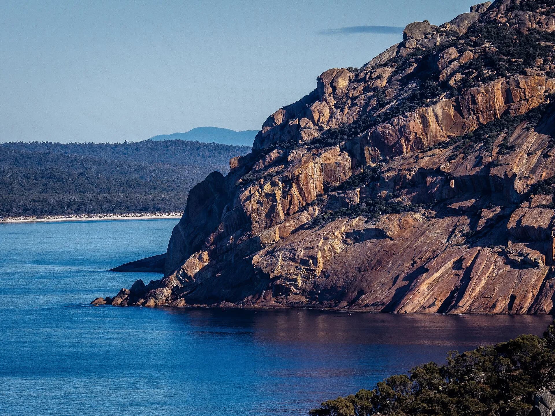 Granite peaks and blue water in Freycinet National Park