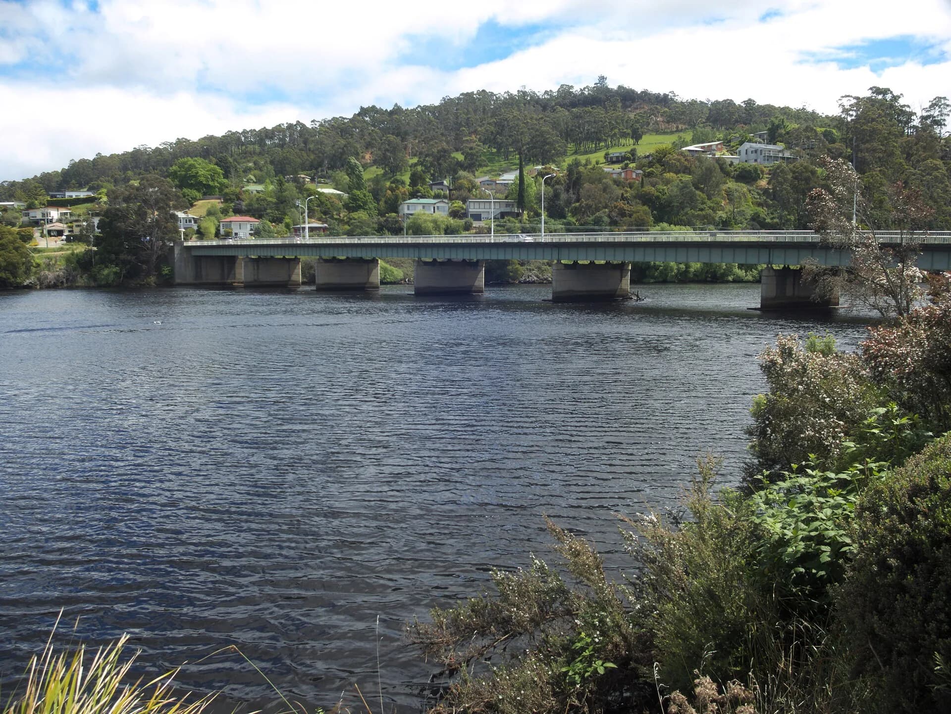 Bridge carrying traffic across the Huon River at Huonville