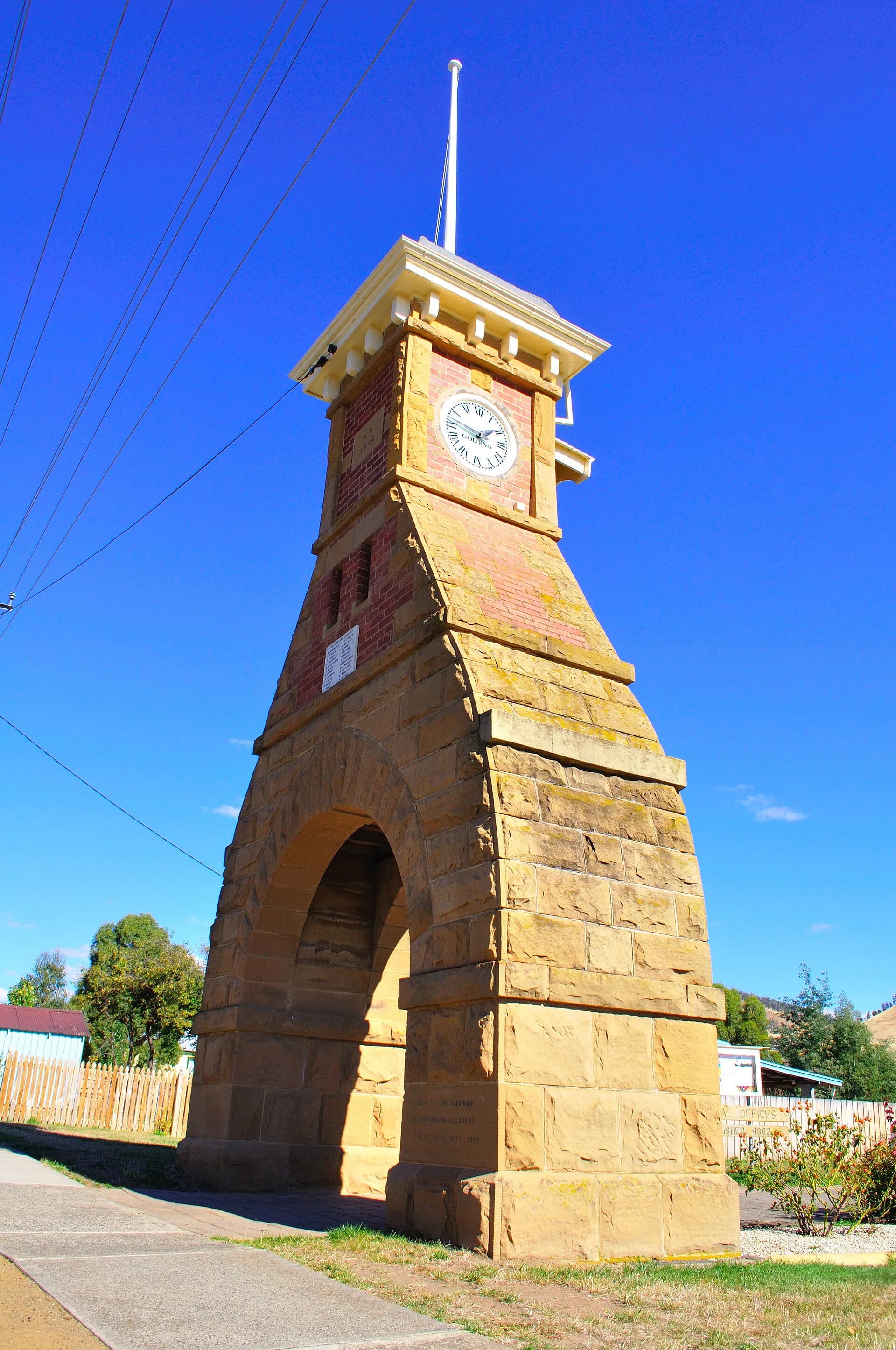 Historic building and street in Kempton