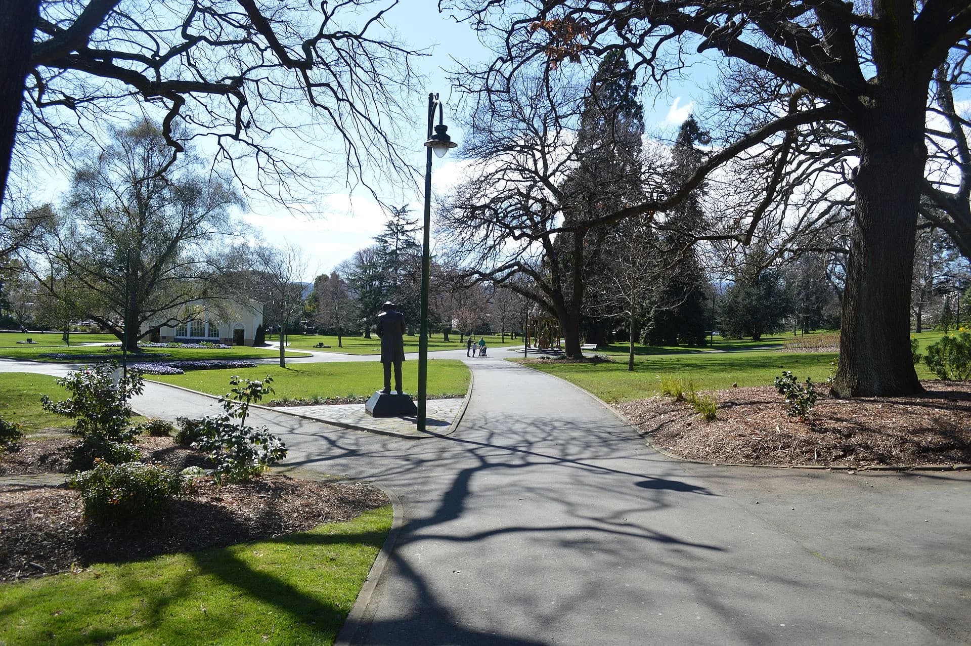 Launceston City Park near the central dining district
