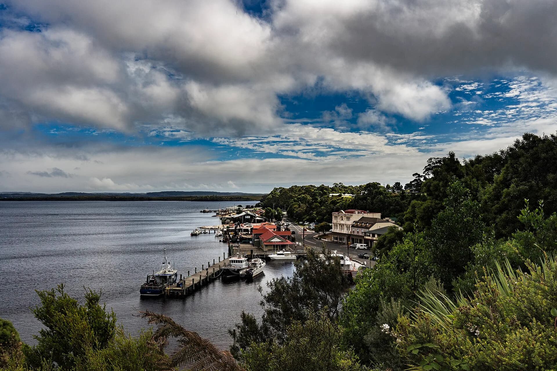 Boats and waterfront buildings at Strahan