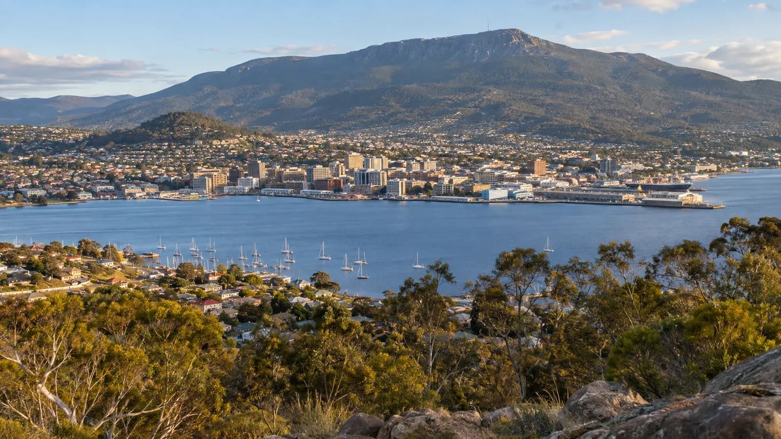 Hobart, the River Derwent and kunanyi Mount Wellington
